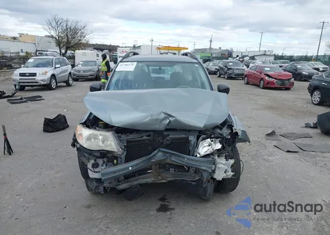 2010 Subaru Forester 2.5X из США, поврежденный, VIN JF2SH6BC9AH786235